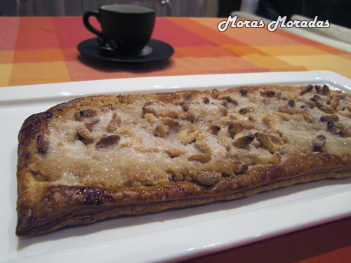 coca de chicharrones