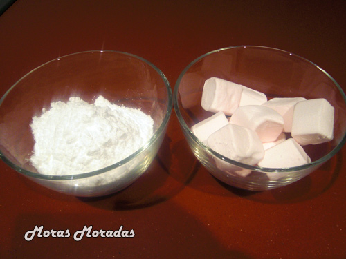 ingredientes para hacer fondant de nubes