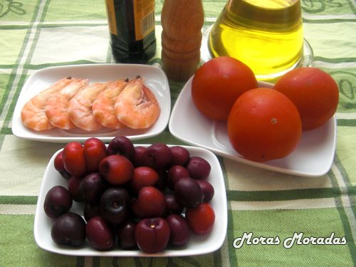 ingredientes para el gazpacho de cerezas
