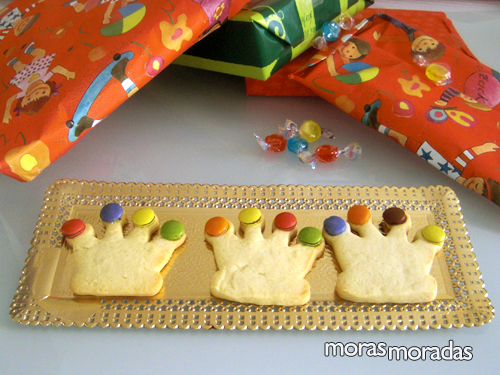 galletas con forma de corona para el día de reyes